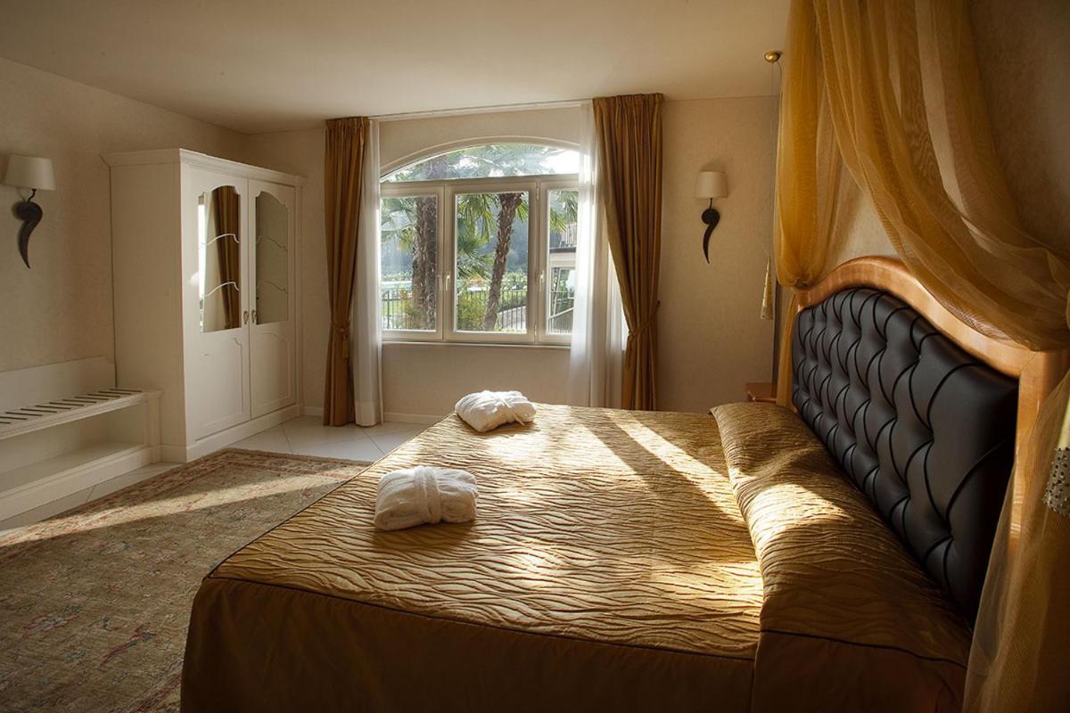 Monastero Resort & Spa โซยาโน เดล ลาโก ภายนอก รูปภาพ