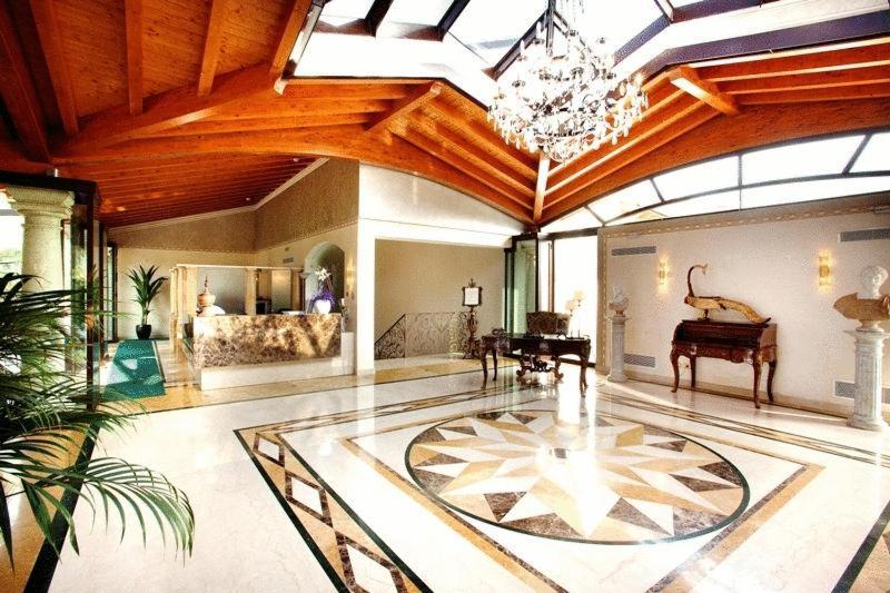 Monastero Resort & Spa โซยาโน เดล ลาโก ภายนอก รูปภาพ