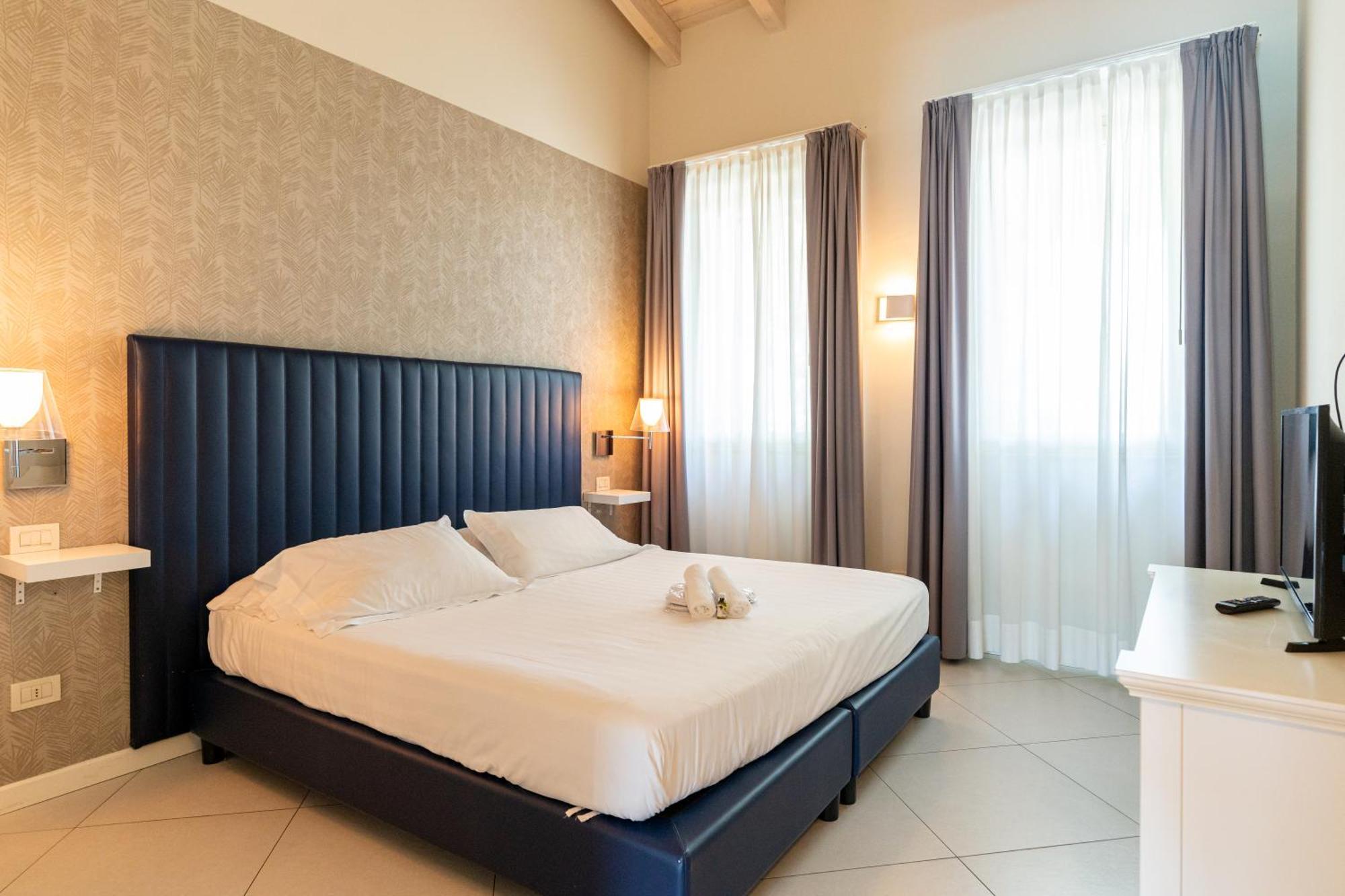 Monastero Resort & Spa โซยาโน เดล ลาโก ภายนอก รูปภาพ