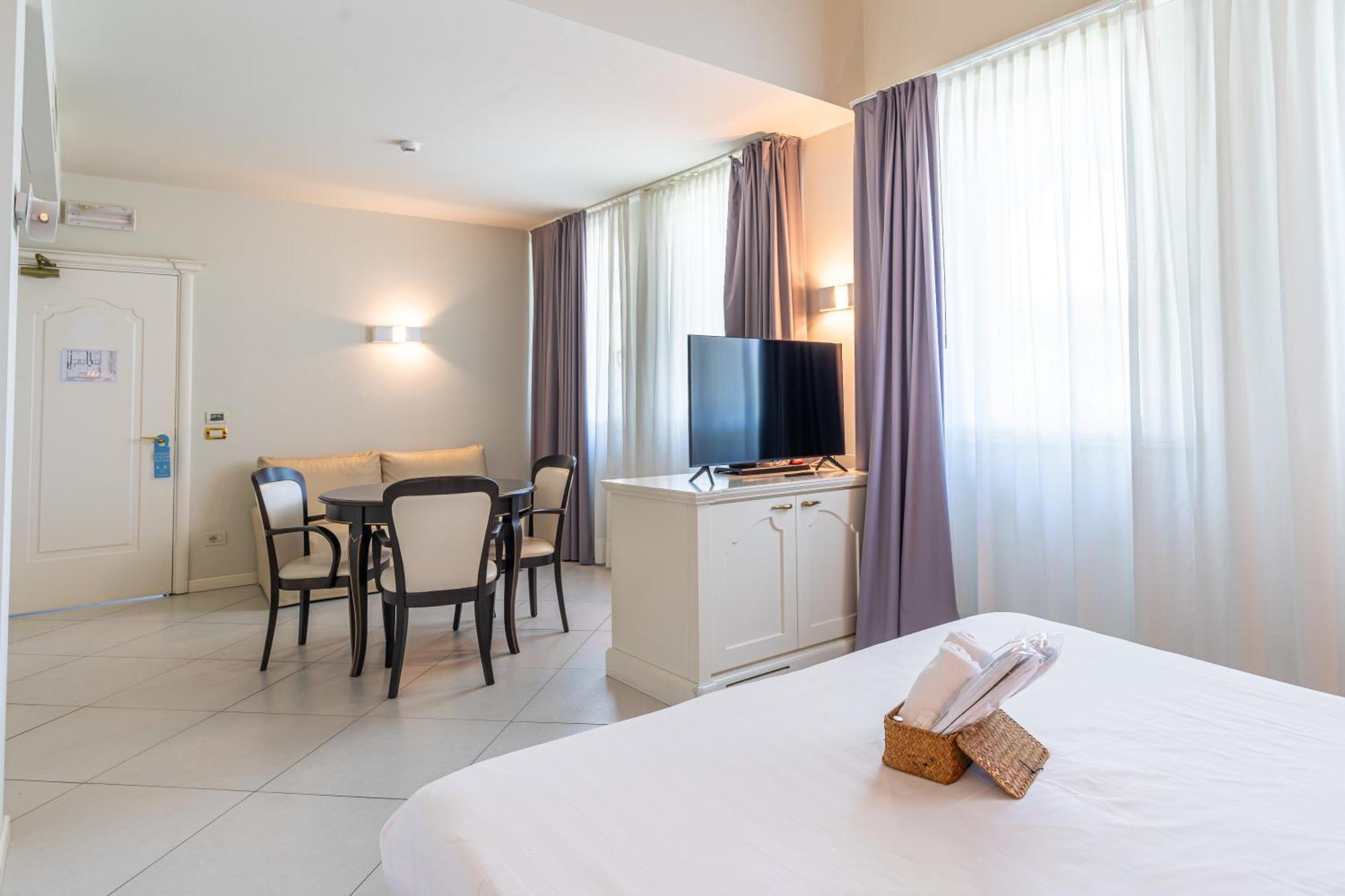 Monastero Resort & Spa โซยาโน เดล ลาโก ภายนอก รูปภาพ